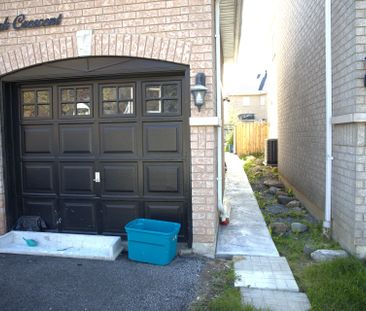 For Lease - 508 Summerpark Crescent, Pickering, Ontario - Photo 5