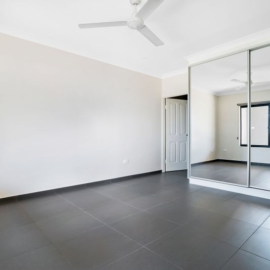 2/3 George Street, Johnston, NT 0832 - Photo 1