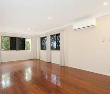 SPACIOUS DUAL LIVING IN CENTRAL NERANG AND VIEWS - Photo 1