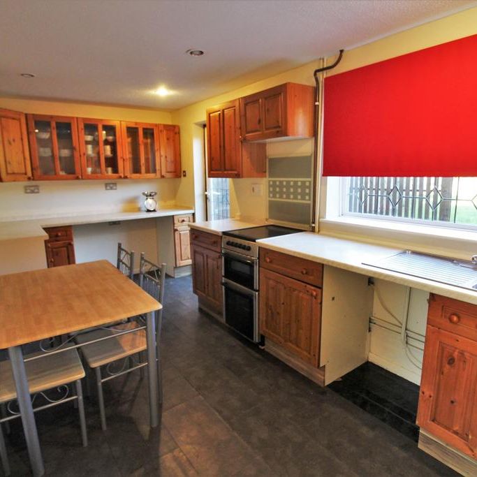 3 bedroom terraced house to rent - Photo 1