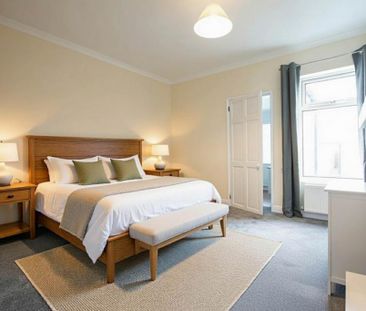 2 bedroom terraced house to rent - Photo 3