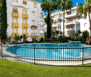 Alquiler de dúplex en Avenida Conde Rudi - Photo 2