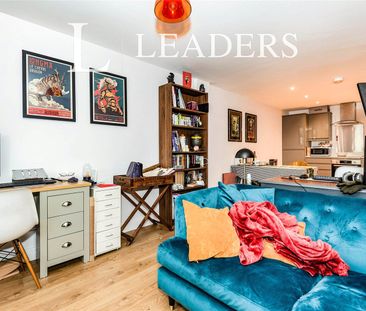 1 bedroom apartment to rent Westcroft, 16 West Street, Reigate, RH2 - Photo 1