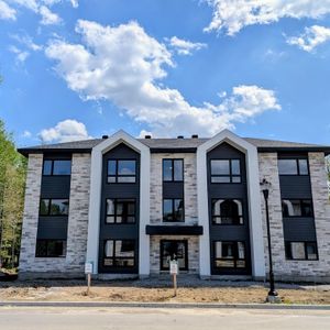 4½ Neuf à Louer, Saint-Jérôme - Photo 2