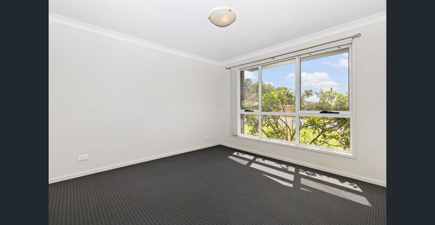 Modern Family Home - Photo 1