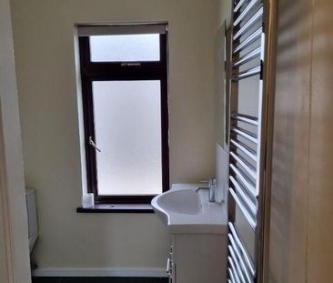 64 Brownlow Terrace, Lurgan, Craigavon, BT67 9AU - Photo 6