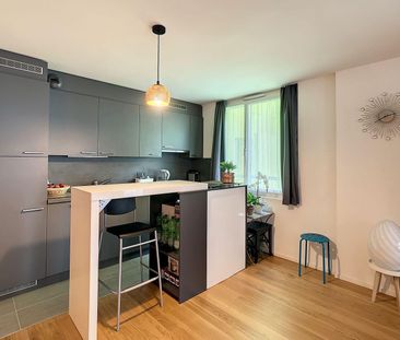 À SAISIR ! APPARTEMENT MODERNE DE 2.5 PIECES EN PLEIN CENTRE-VILLE ! - Foto 6