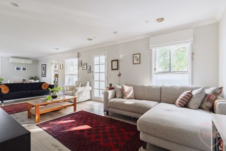 84 Maitland Street, Hackett - Photo 2