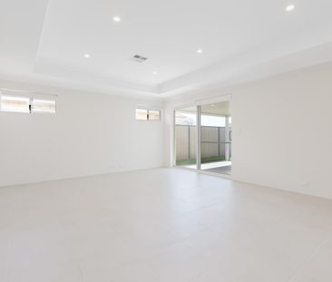 Brand New Family Home - Photo 2