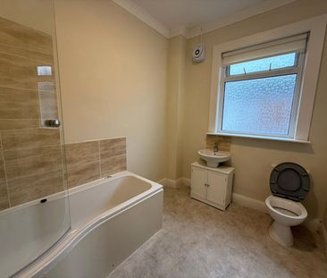 3 bedroom house to rent Charlotte Road, Wallasey, Merseyside, CH44 - Photo 5