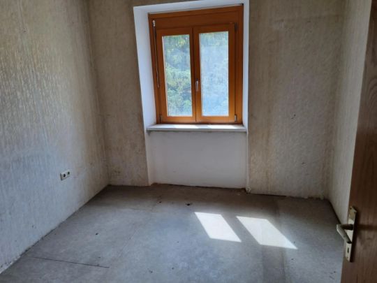 Bastlerhit! Unbefristete 2-Zimmer-Wohnung! - Photo 1