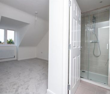 3 bedroom townhouse to rent - Photo 1