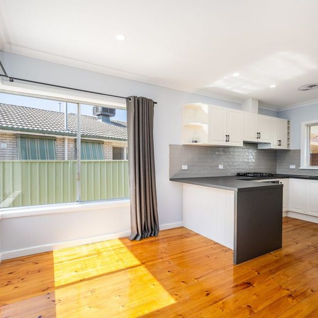 Lovely Modern Home in Prime North Shepparton Location - Photo 1