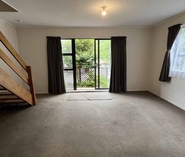 Two Bed Townhouse - Photo 3