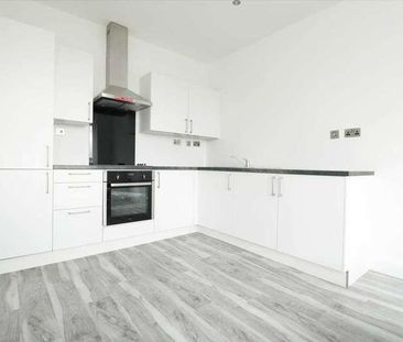 High Street Bromley, London, BR1 - Photo 4