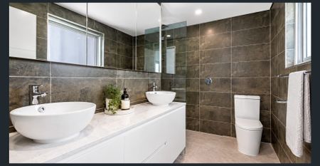Contemporary Family Living in a Quiet Matraville Setting - Photo 5