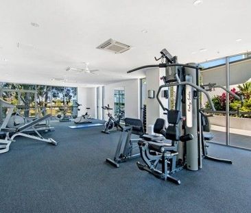 FULLY FURNISHED 2 BEDROOM UNIT - Photo 1