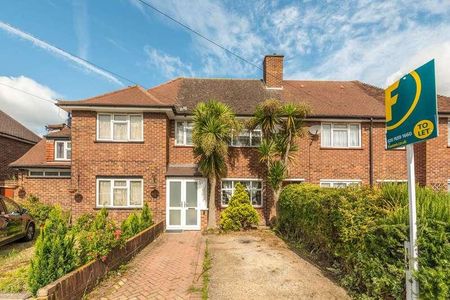 Swan Road, Hanworth, TW13 - Photo 3