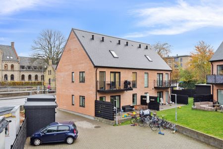 Skøn lys 3 værelses lejlighed, med dejlig terrasse - Photo 5