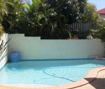 Family Home in the Heart of Somerset Views Estate - BREAK LEASE REN... - Photo 4