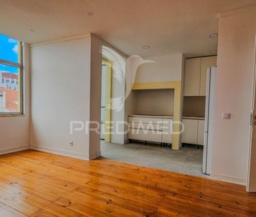 Apartamento t4 +1 no centro de lisboa, picoas - Photo 3