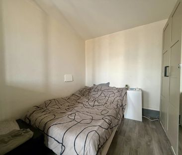 Location Appartement 1 pièce 30m² ST ETIENNE 42000 - Photo 3