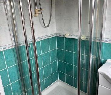 28 Glenavon Crescent, Lurgan, Craigavon, BT66 8JR - Photo 4