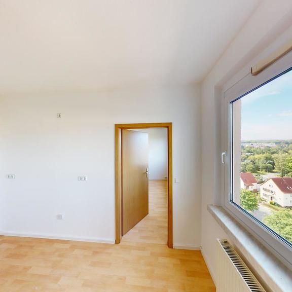 Großzügige 2-Raum-Wohnung mit Balkon - Foto 1