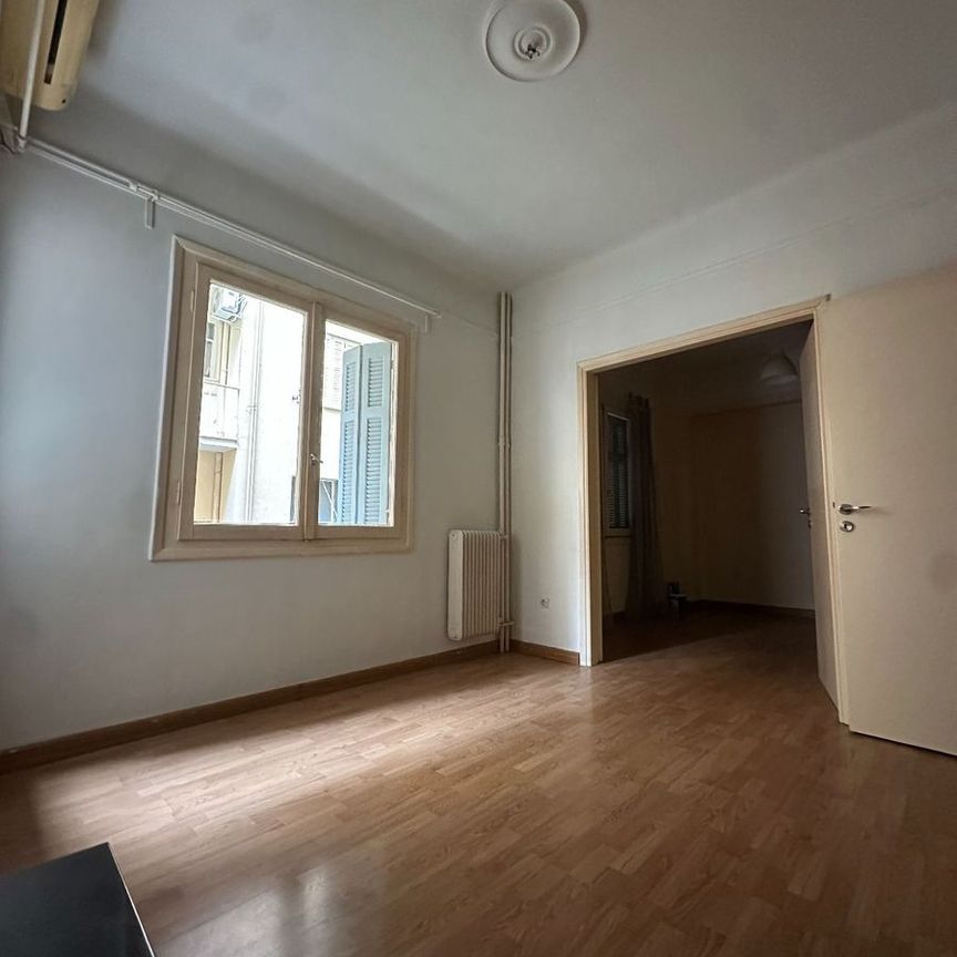 Διαμέρισμα για ενοικίαση - Εξάρχεια - Νεάπολη, - Photo 1