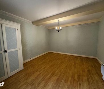 DOLE (39100) CENTRE-VILLE APPARTEMENT DE TYPE 4 - Photo 2