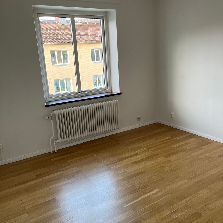 Kronogatan, Vänersborg - Photo 1