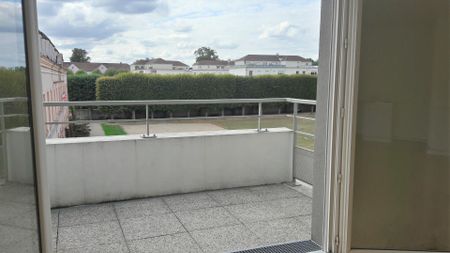 location Appartement T3 DE 59.39m² À MORANGIS - Photo 4