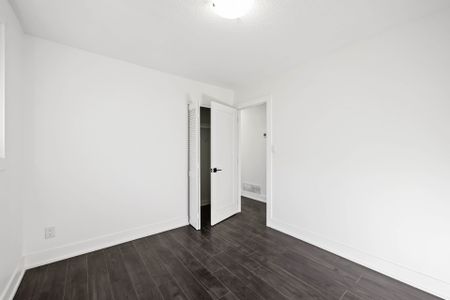 For Lease - 37 Winstanly Crescent, Toronto, Ontario - Photo 5