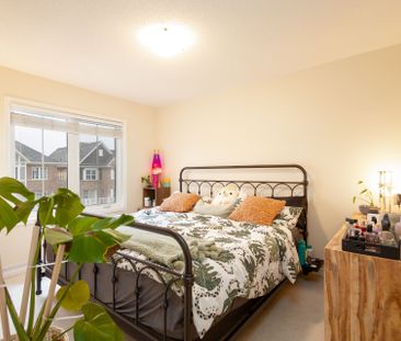 For Lease - 75 Bond Head Court, Milton, Ontario - Photo 5