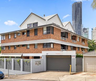7/37 Phillips Street, Spring Hill, Qld 4000 - Photo 1