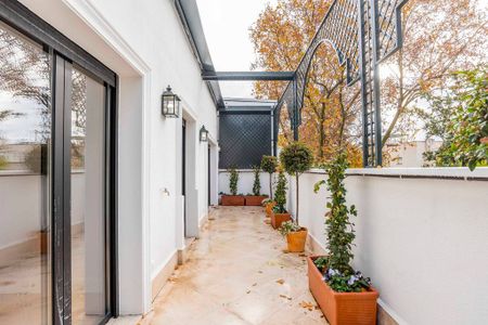 5 bedroom luxury Semidetached House for rent in Madrid, Autonomous Region of Madrid - Photo 2