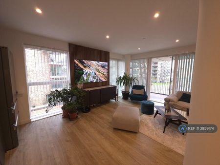1 bedroom in a house share to rent - Photo 5