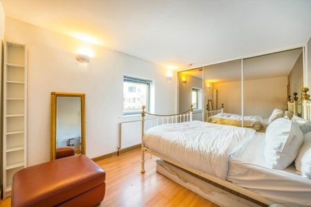 Selsdon Way, Canary Wharf, E14 - Photo 3