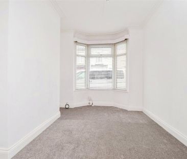 2 bedroom house to rent - Photo 1