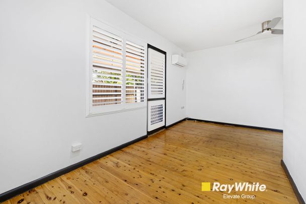 DEPOSIT TAKEN - by Andrew Simpson 0456 550 025 - Photo 1