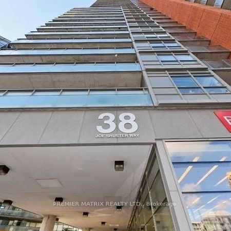 38 Joe Shuster Way Heart of king street west - Photo 1