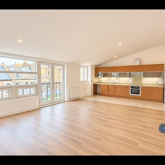 2 bedroom flat to rent - Photo 1