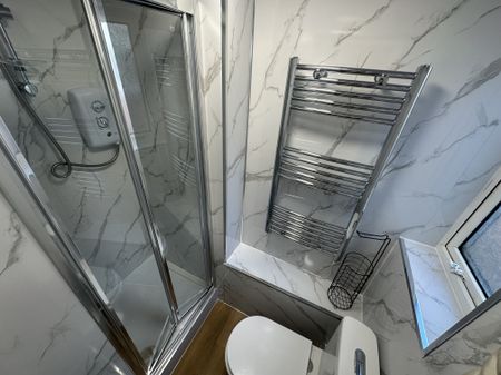 North Denes Road, Great Yarmouth - Photo 5