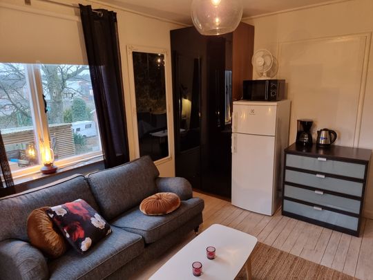 Gamla riksvägen, Kållered - Photo 1