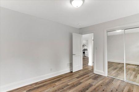 For Lease - 325 Peter Street Unit# Unit 2, Orillia, Ontario - Photo 3