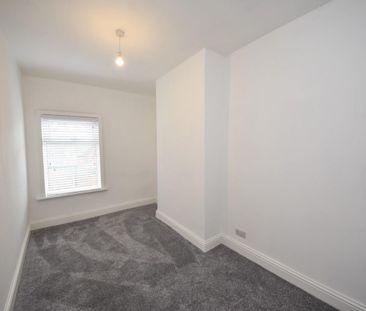 3 bed House - Terraced for Rent - Photo 4