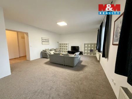 Pronájem bytu 3+1, 140 m - Fotografie 2