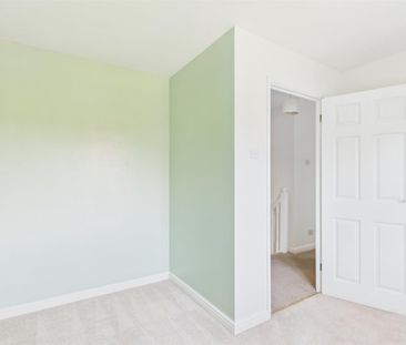 4 BED Detached house To rent - Photo 5