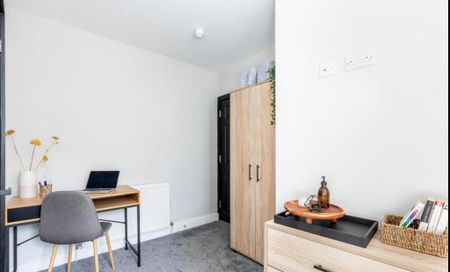 1 bedroom house of multiple occupation to rent - Photo 2