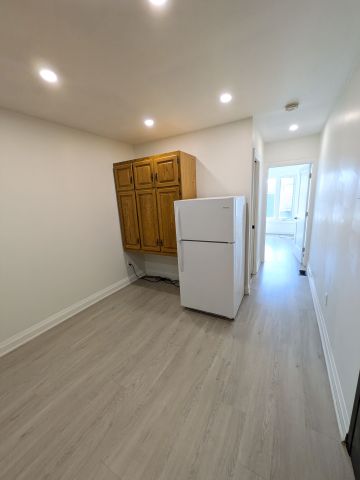For Lease - 1865 Davenport Road Unit# 2, Toronto, Ontario - Photo 3